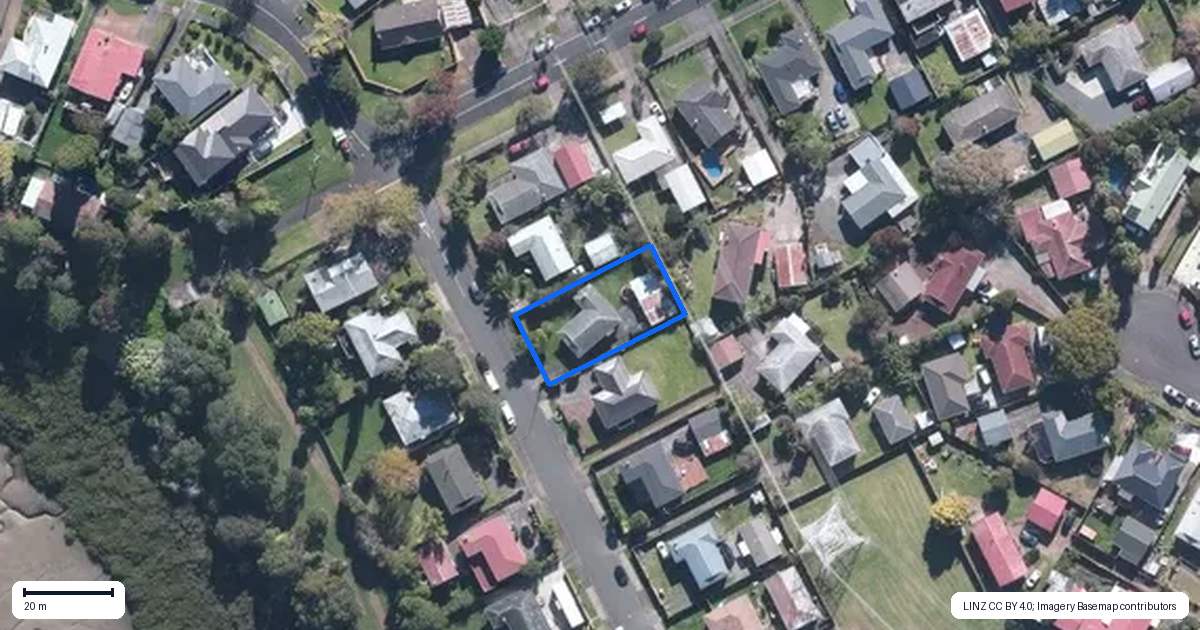 Property context map for 6 Tony Segedin Drive, Avondale, Auckland