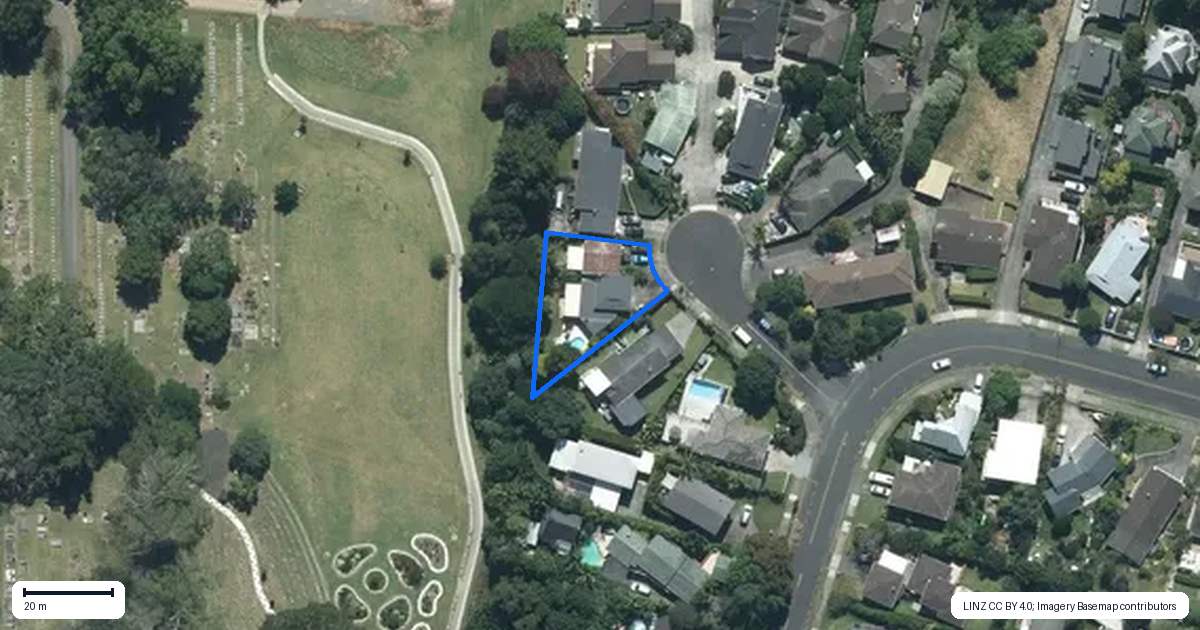 Property context map for 6A Tipene Place, Meadowbank, Auckland