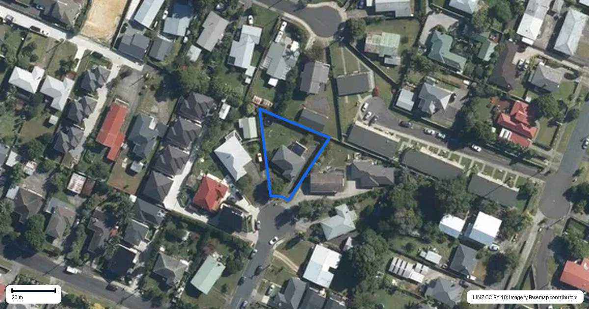 Property context map for 4 Maunder Place, New Lynn, Auckland