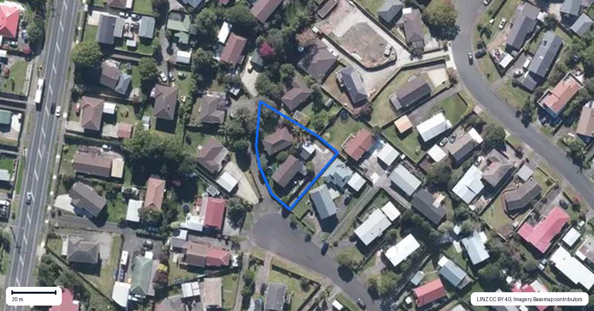 Property context map for 2/19 Wally Nola Place, Henderson, Auckland