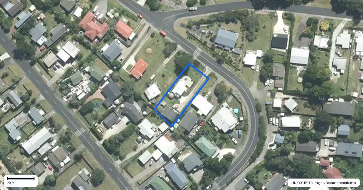 Property context map for 12 Matai Road, Stanmore Bay, Whangaparaoa