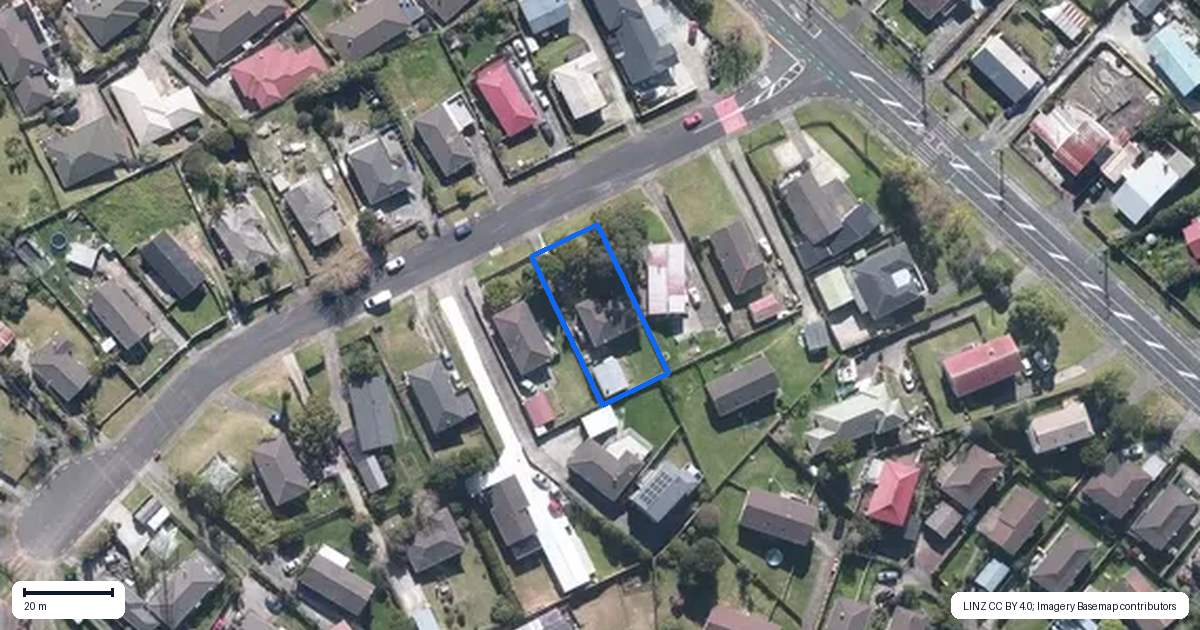 Property context map for 10 Doone Place, Massey, Auckland