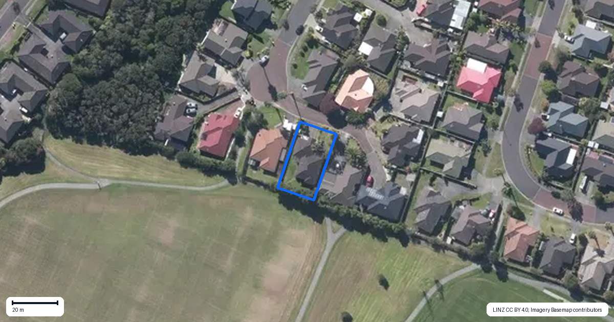 Property context map for 34 Carnelian Court, Westgate, Auckland