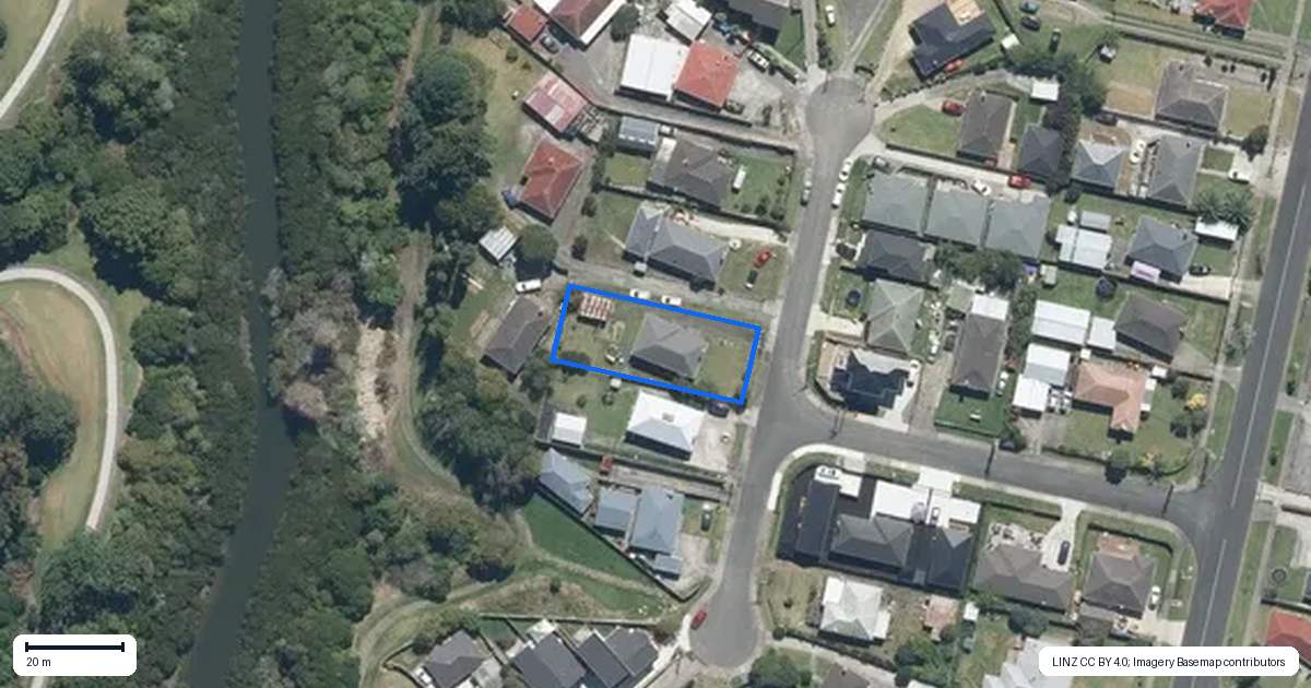 Property context map for 22 Bolton Place, Otara, Auckland