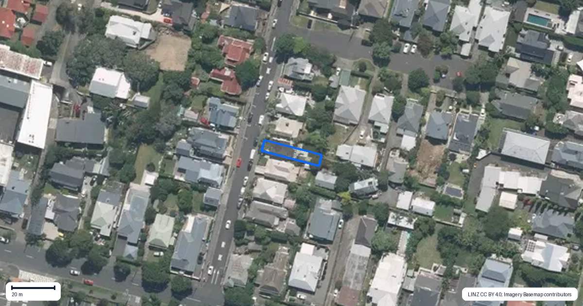 Property context map for 16 Leamington Road, Mount Eden, Auckland