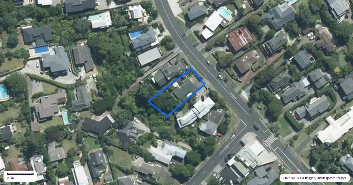 Property context map for 284 Beach Road, Campbells Bay, Auckland