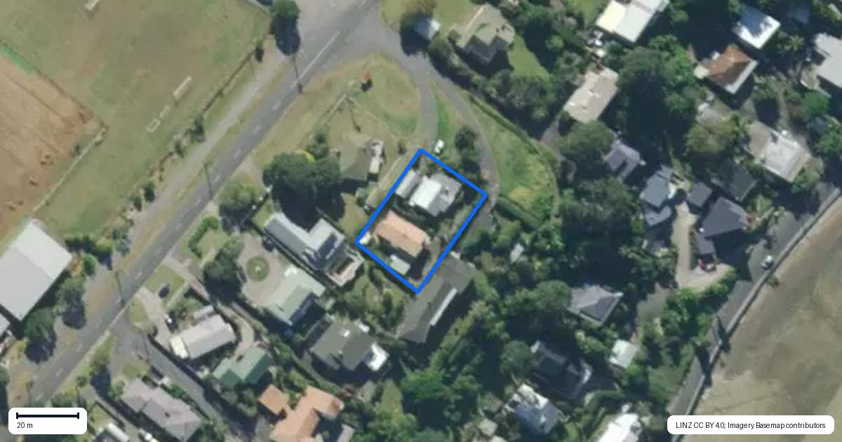 Property context map for 2 McKenzie Avenue, Onerahi, Whangarei