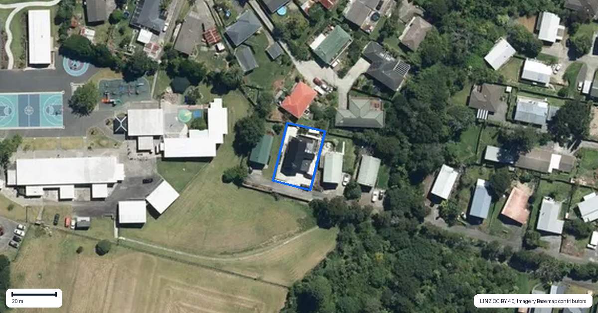 Property context map for 79G Woodglen Road, Glen Eden, Auckland
