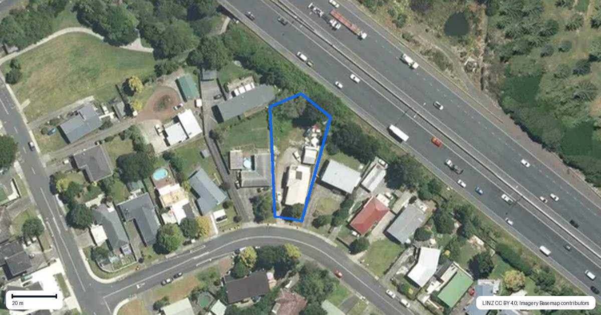 Property context map for 12 Lawrence Crescent, Hillpark, Auckland