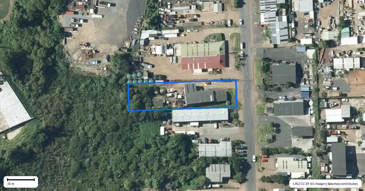 Property context map for 28 Tahi Road, Ostend, Waiheke Island