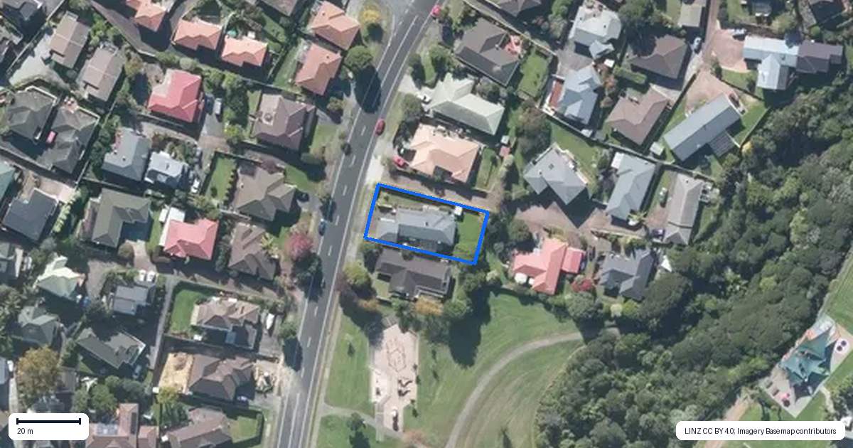 Property context map for 57 Gosford Drive, Botany Downs, Auckland