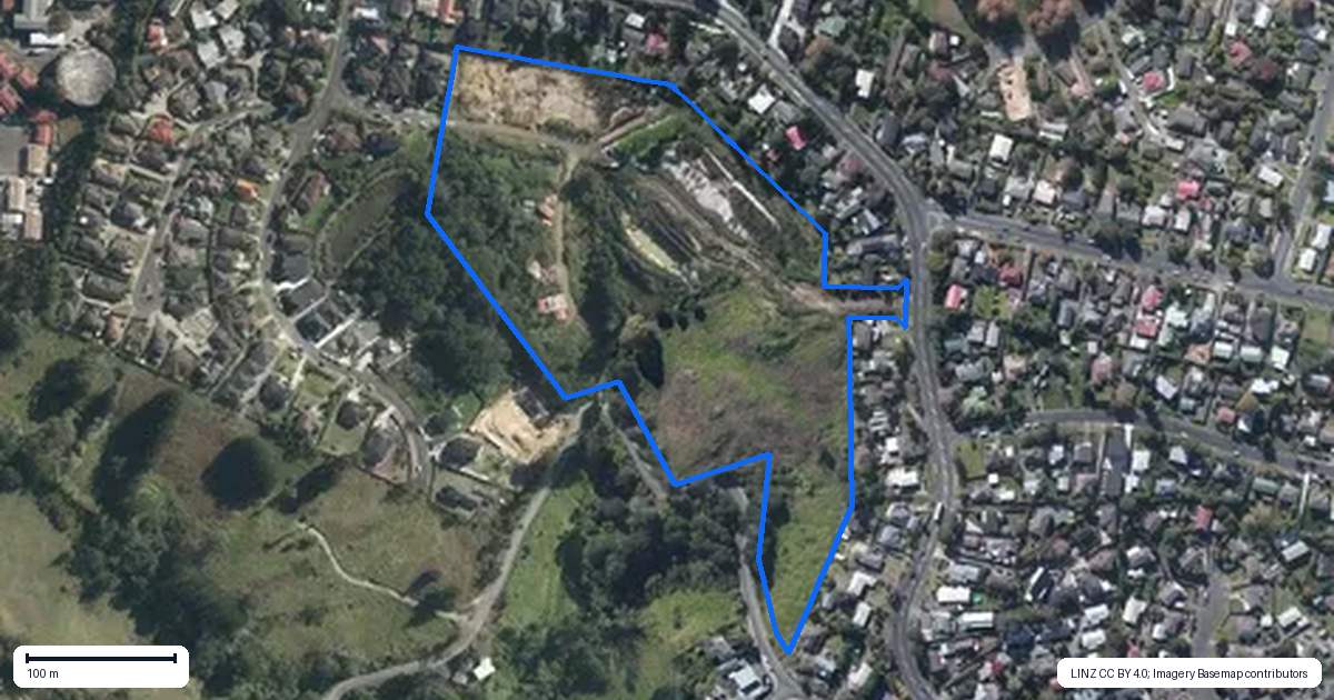 Property context map for 39 Chamberlain Road, Massey, Auckland