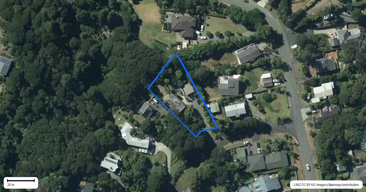 Property context map for 28 Rangimarie Road, Swanson, Auckland