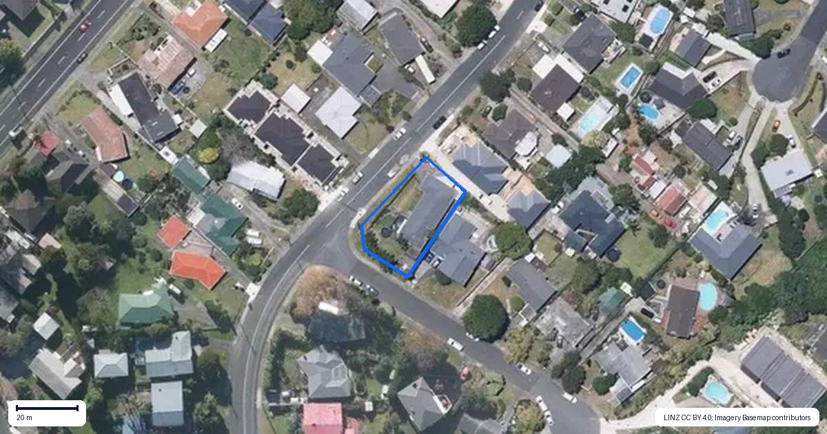 Property context map for 53 Angelo Avenue, Howick, Auckland