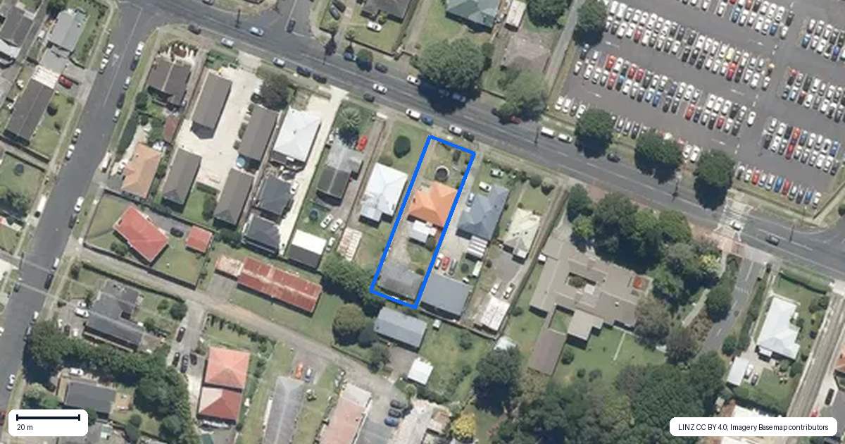 Property context map for 69 Gray Avenue, Mangere East, Auckland