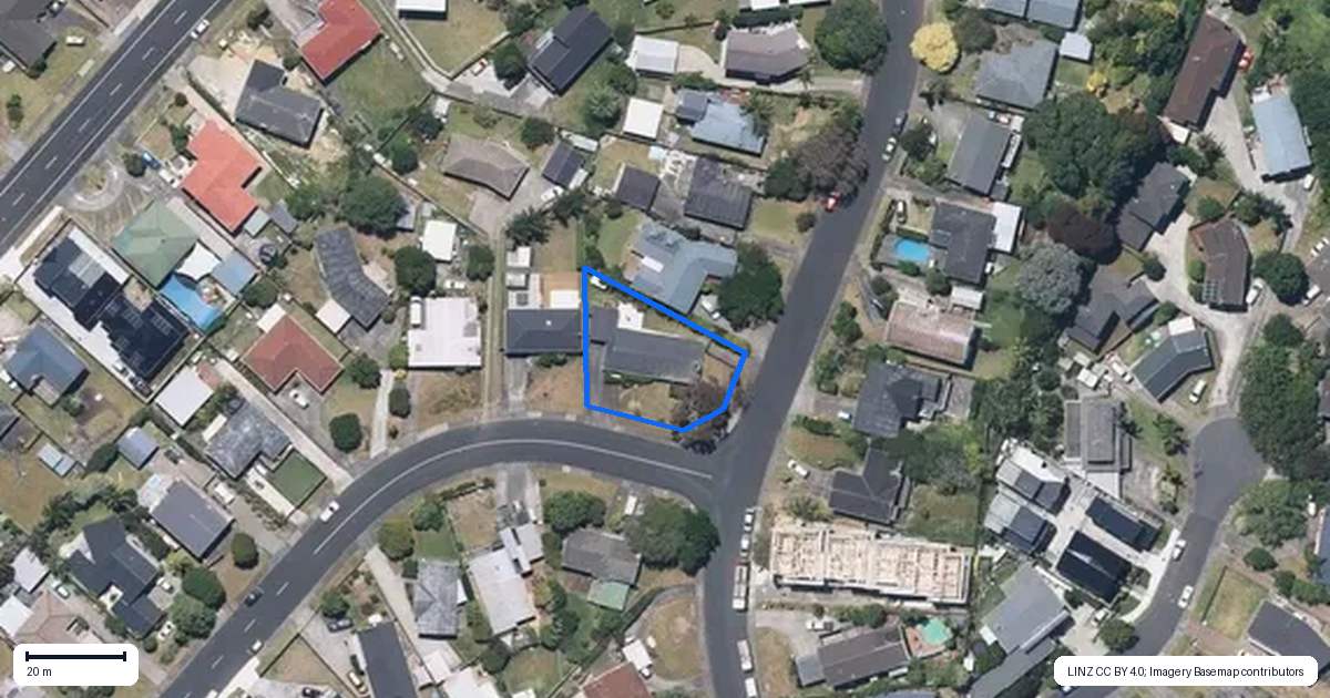 Property context map for 98 Angelo Avenue, Howick, Auckland
