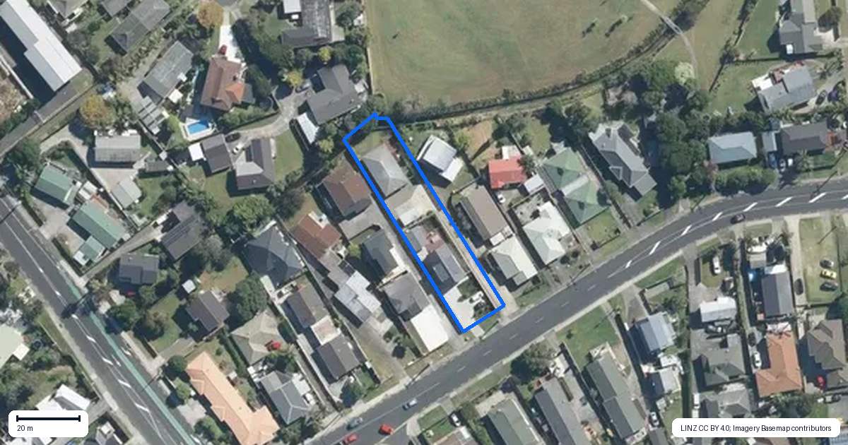 Property context map for 11B Bay Street, Red Beach, Whangaparaoa