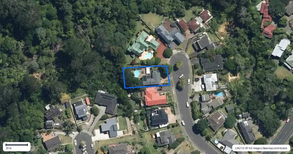 Property context map for 12 Wanganella Place, Lynfield, Auckland
