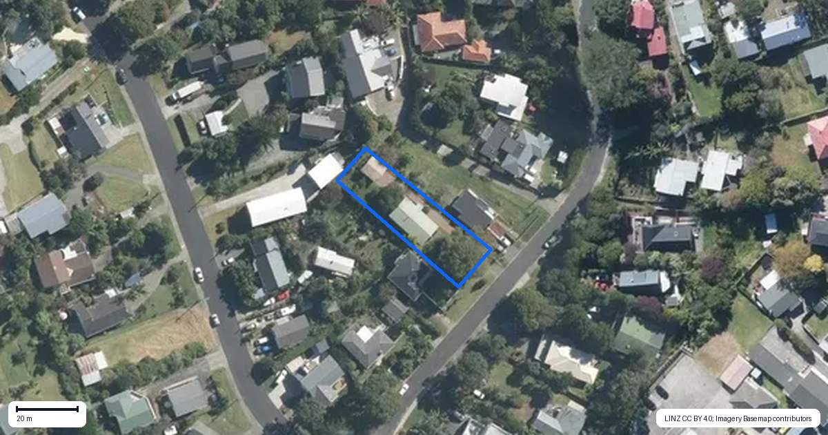 Property context map for 16 Pohutukawa Avenue, Red Beach, Whangaparaoa