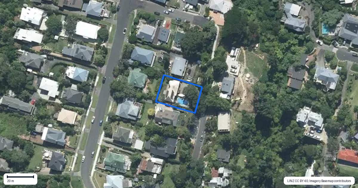 Property context map for 7 Inkster Street, Birkenhead, Auckland