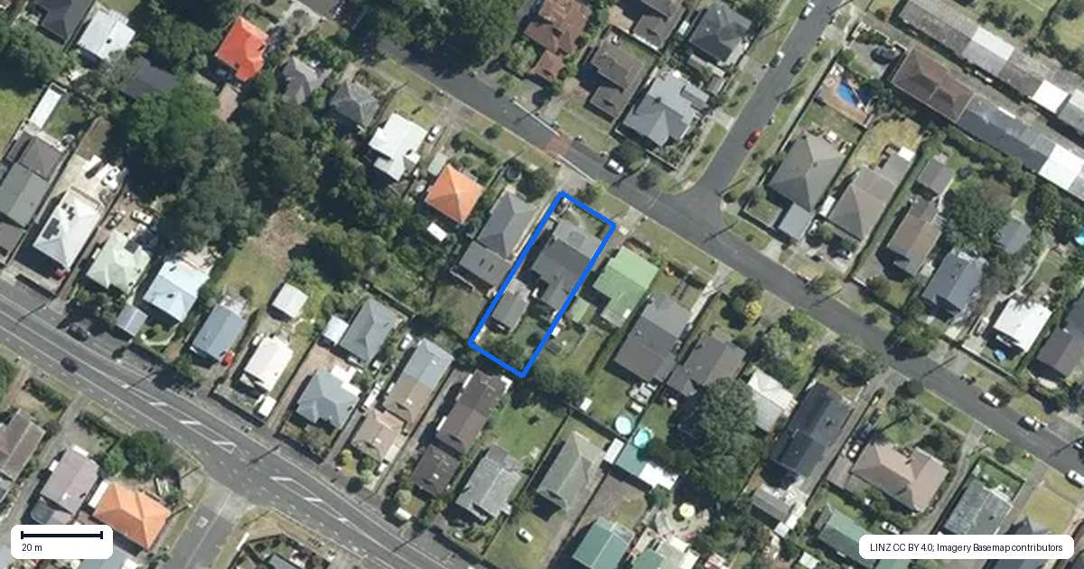 Property context map for 46 Taumata Road, Sandringham, Auckland