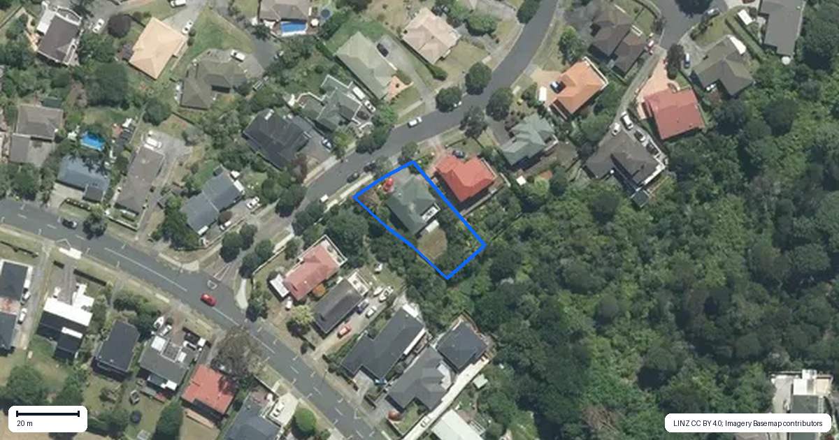 Property context map for 3 Woodridge Avenue, Northcross, Auckland