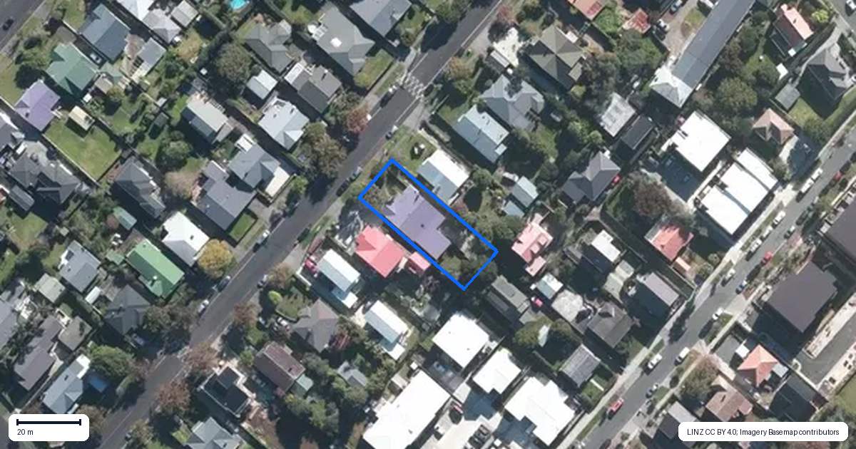 Property context map for 12 Stewart Road, Mount Albert, Auckland