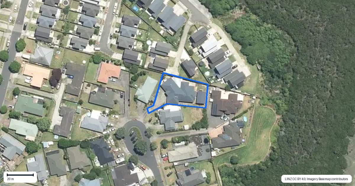 Property context map for 68 Waimahia Avenue, Weymouth, Auckland