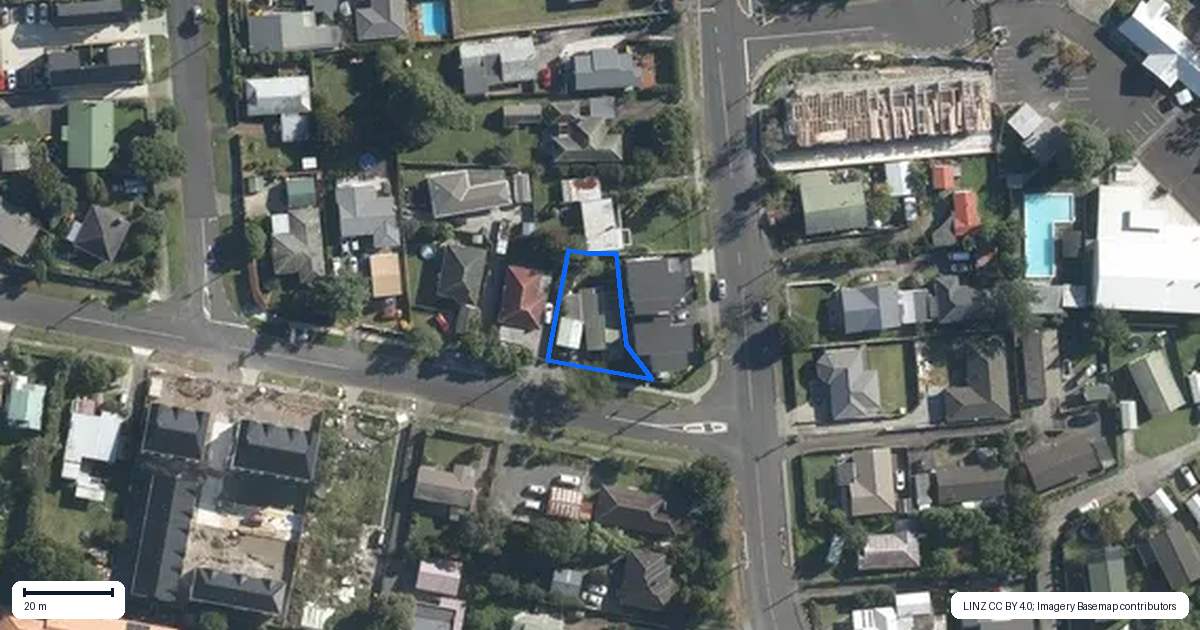 Property context map for 1 Robertson Road, Ranui, Auckland