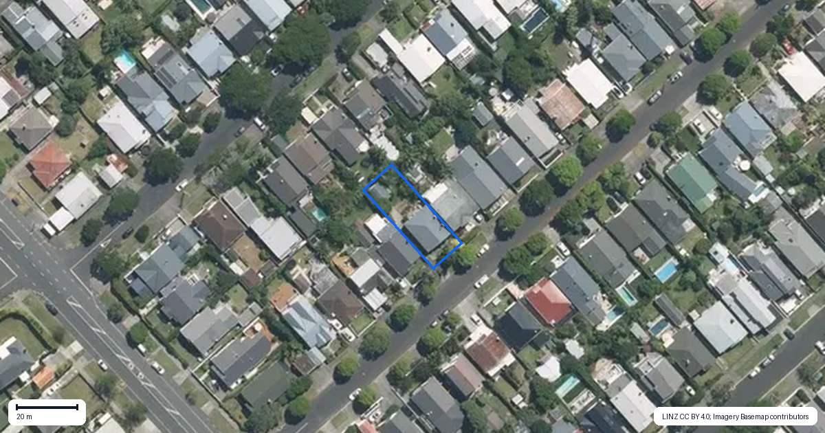 Property context map for 10 Cumberland Avenue, Westmere, Auckland