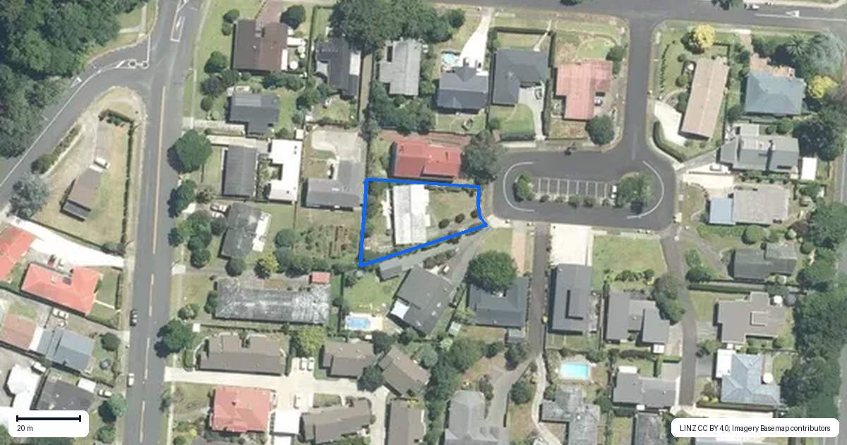 Property context map for 30 Notre Dame Court, Pukekohe