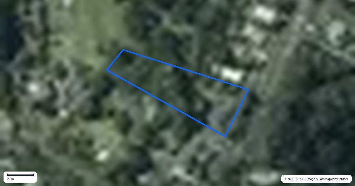 Property context map for 1135 Scenic Drive North, Swanson, Auckland