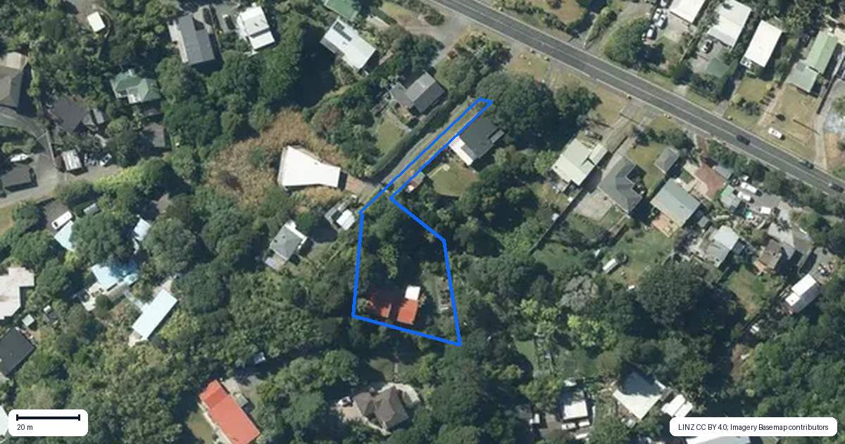 Property context map for 1123 Huia Road, Huia, Auckland