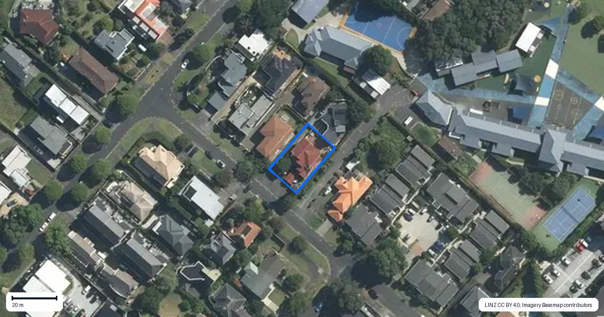Property context map for 8 Ngaio Street, Orakei, Auckland