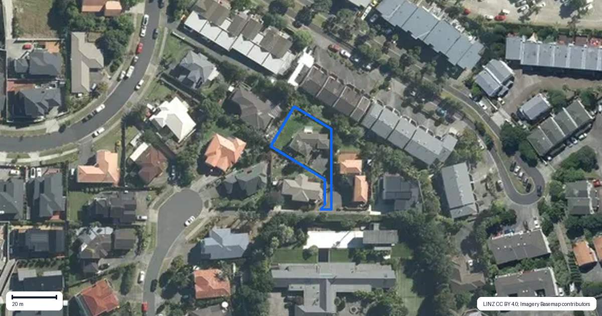 Property context map for 17 Maidstone Place, Oteha, Auckland