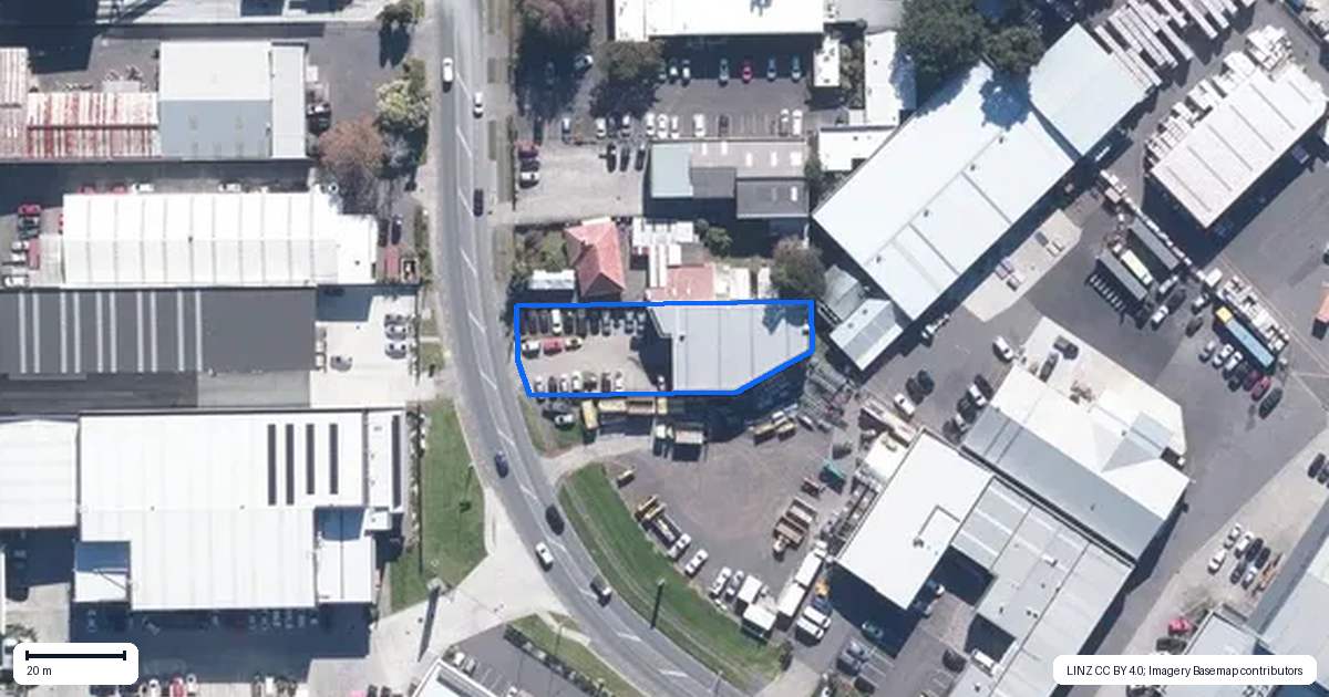 Property context map for 37 Patiki Road, Avondale, Auckland