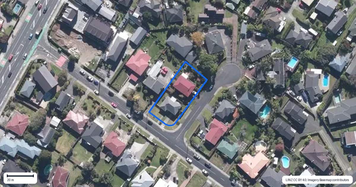 Property context map for 1 Sunrise Lane, Te Atatu South, Auckland