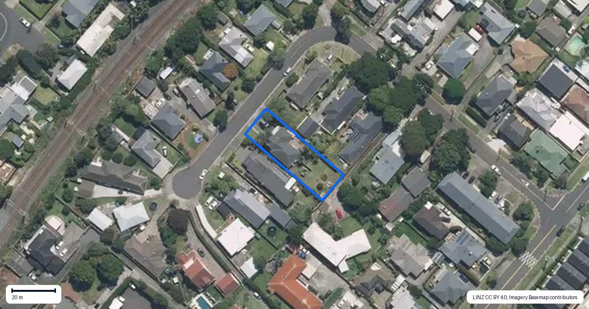 Property context map for 4 Caughey Place, Mount Albert, Auckland