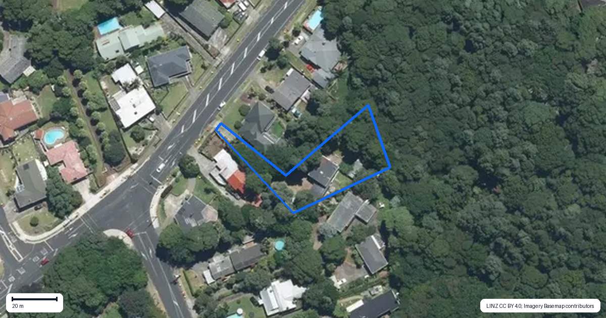 Property context map for 67 Hill Road, Hillpark, Auckland