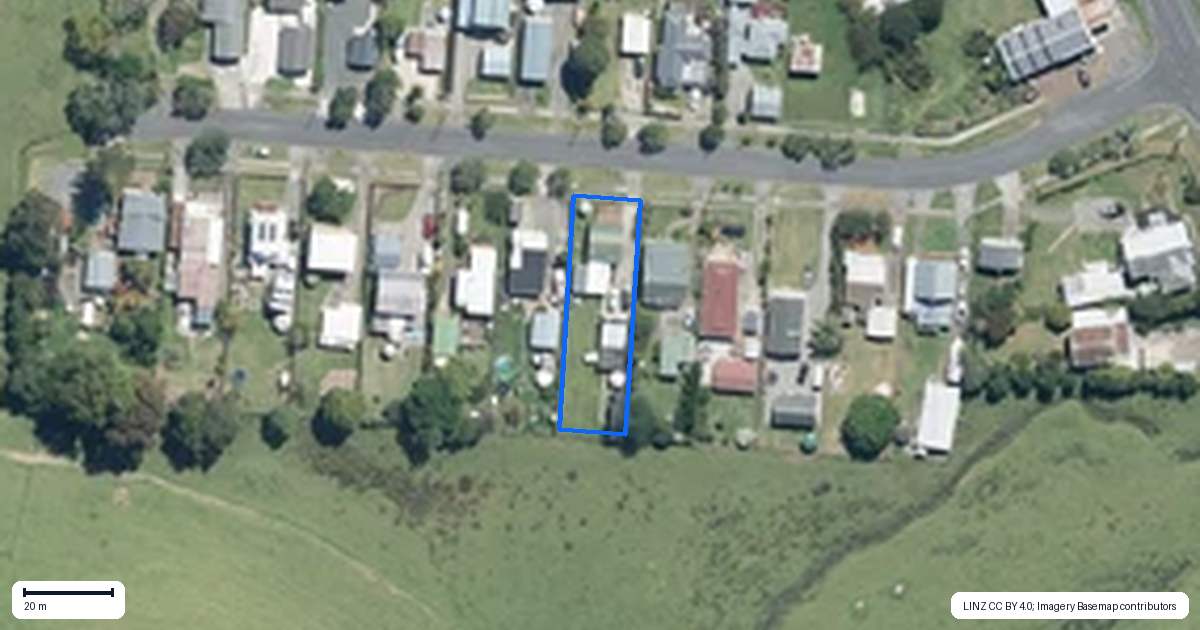 Property context map for 14 Bertram Road, Kawakawa Bay