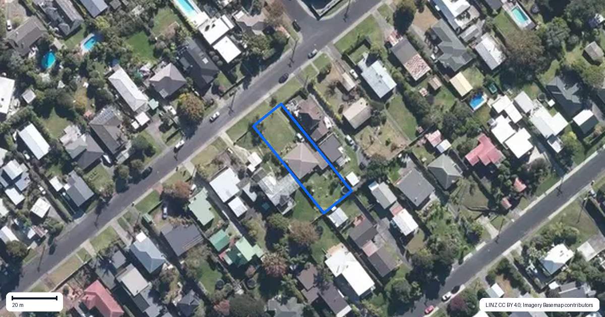 Property context map for 28 Dakota Avenue, Beach Haven, Auckland