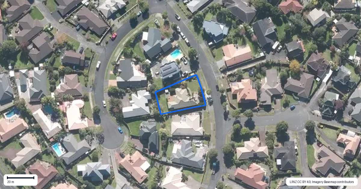 Property context map for 18 Matterhorn Crescent, Northpark, Auckland