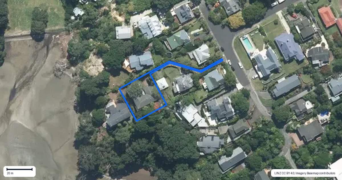Property context map for 16B Maunganui Road, Birkenhead, Auckland