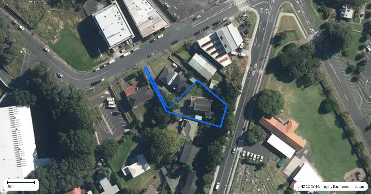 Property context map for 14 Domain Road, Panmure, Auckland