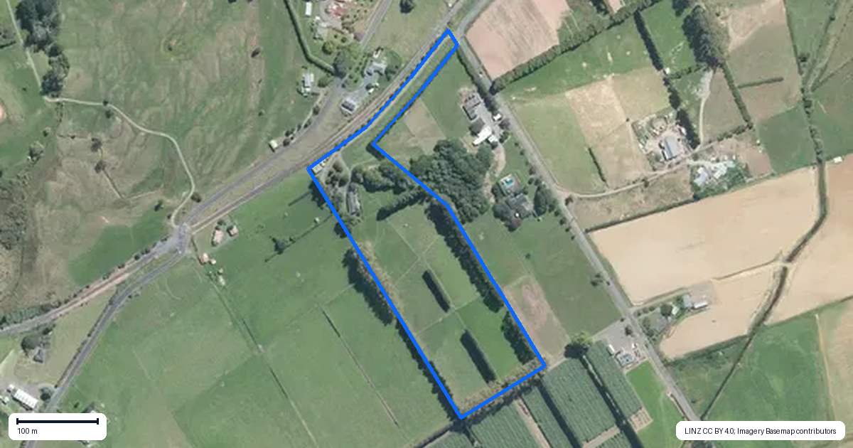 Property context map for 79 Schlaepfer Road, Pukekohe