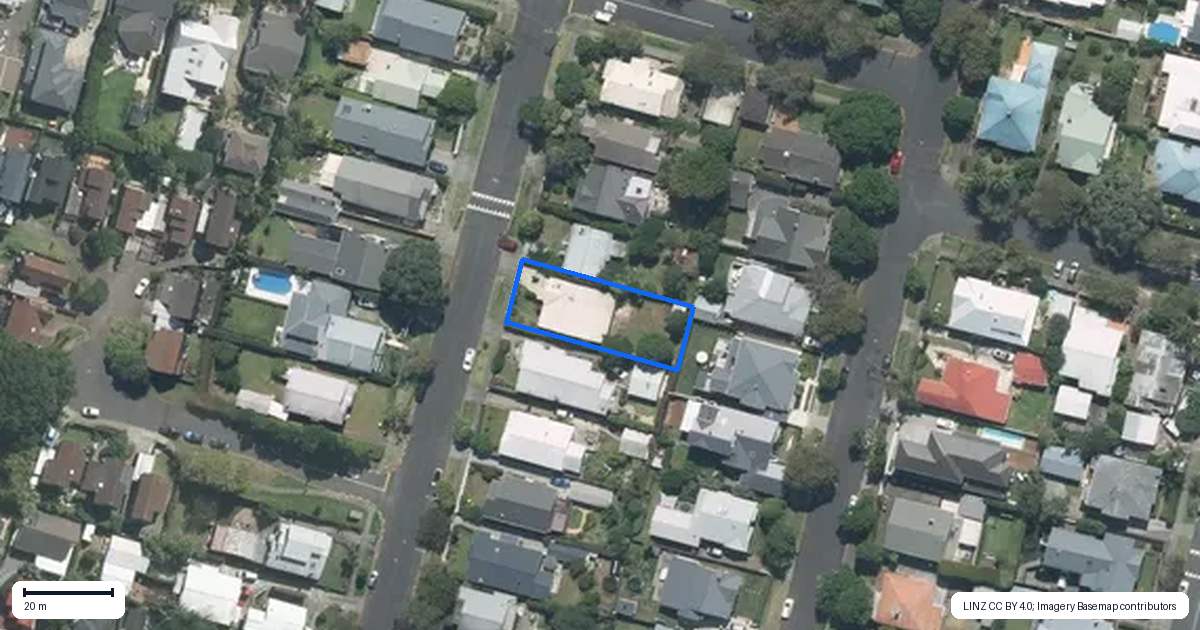 Property context map for 34 Mewburn Avenue, Mount Eden, Auckland