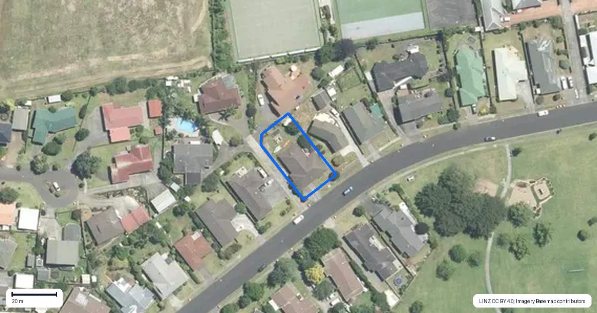 Property context map for 33 O'Connor Drive, Pukekohe