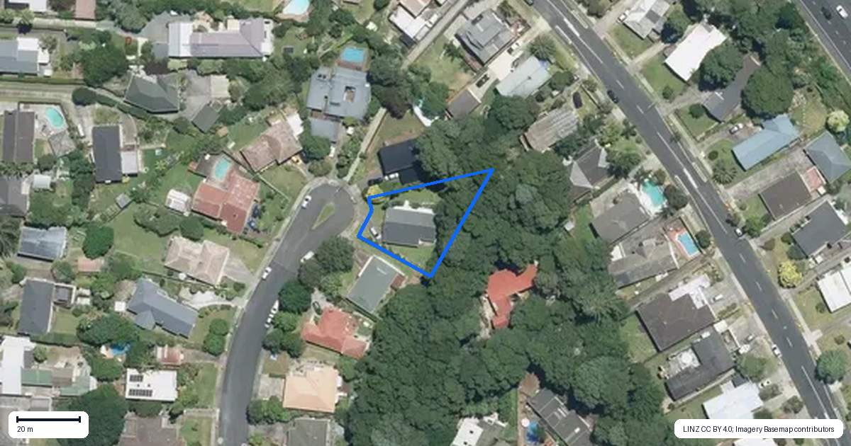 Property context map for 23 Kahurangi Place, Hillpark, Auckland