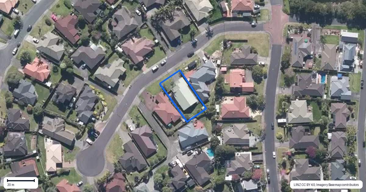 Property context map for 6 Reybert Place, Massey, Auckland