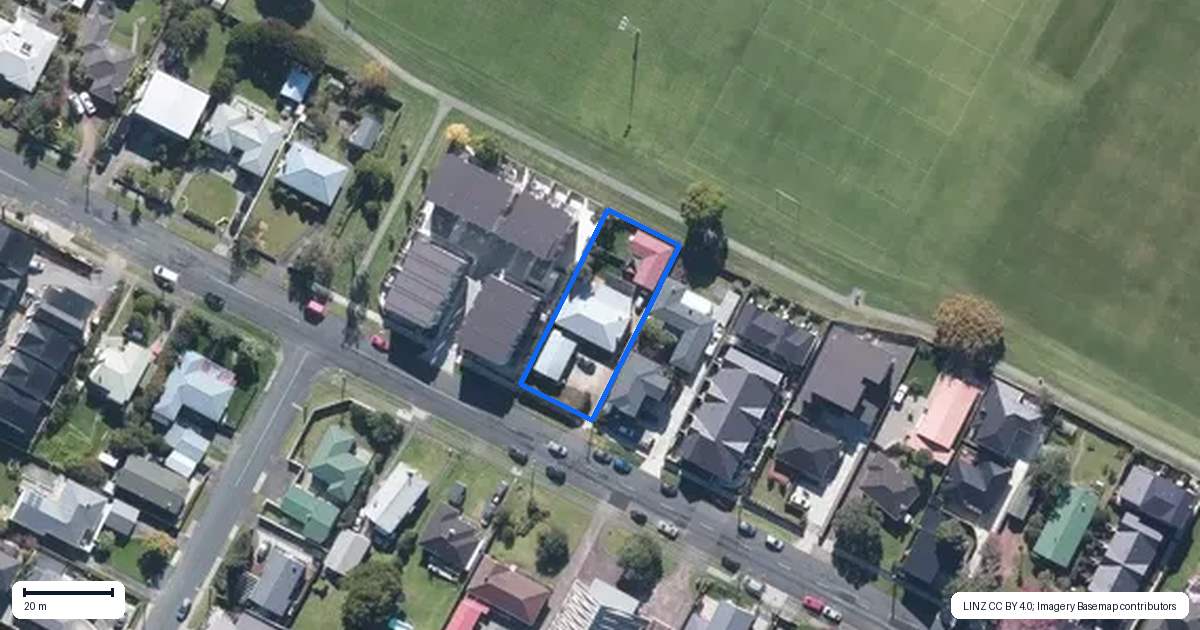 Property context map for 91 Taikata Road, Te Atatu Peninsula, Auckland
